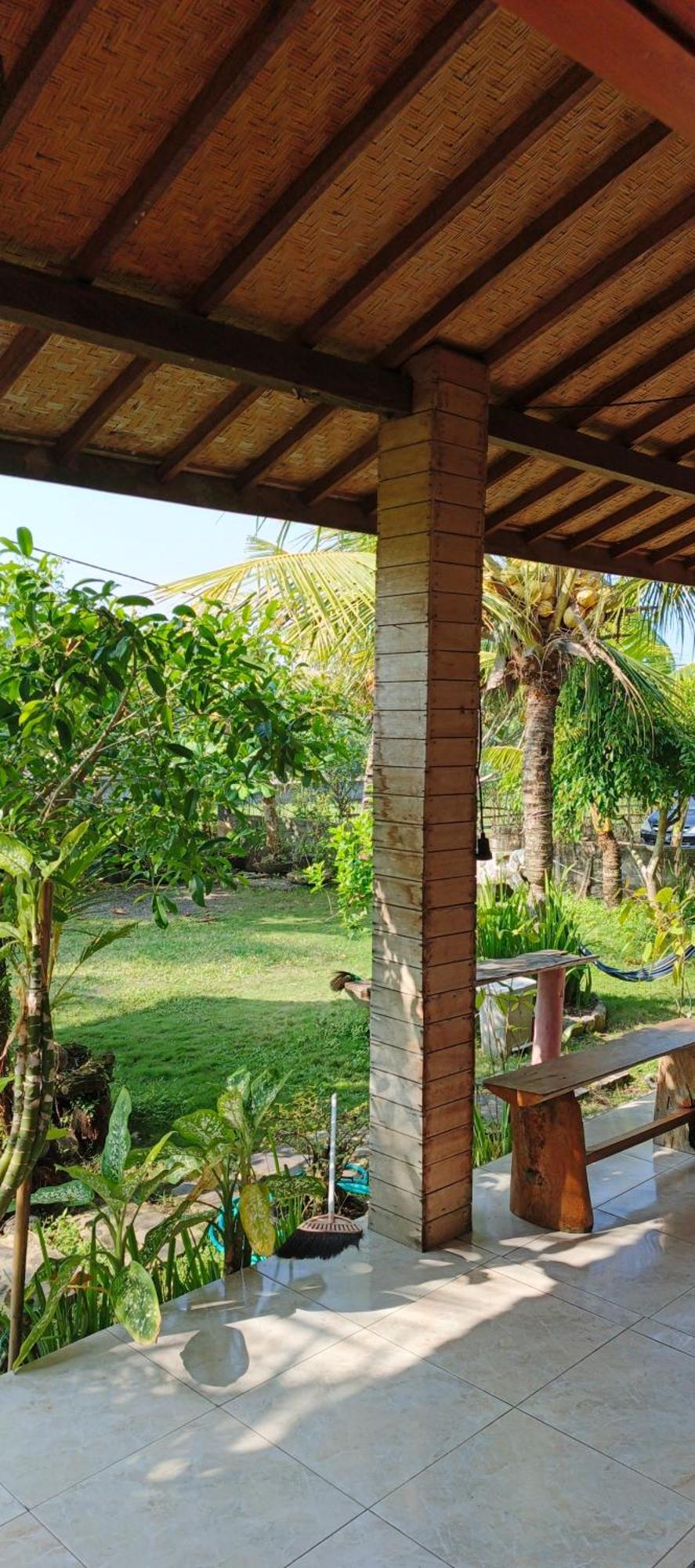 Friend House Stay & Surf Airsatang Eksteriør bilde