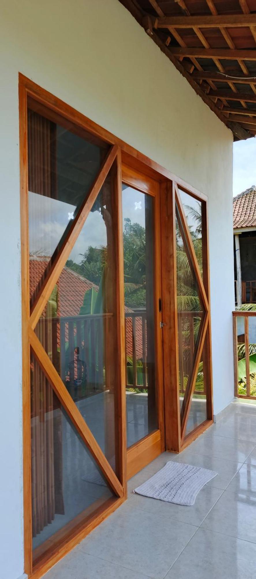 Friend House Stay & Surf Airsatang Eksteriør bilde