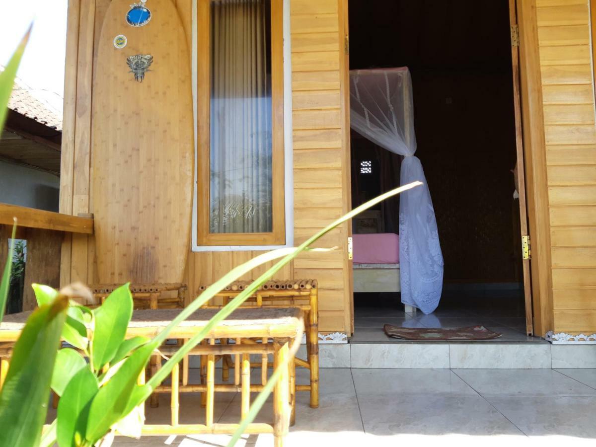 Friend House Stay & Surf Airsatang Eksteriør bilde
