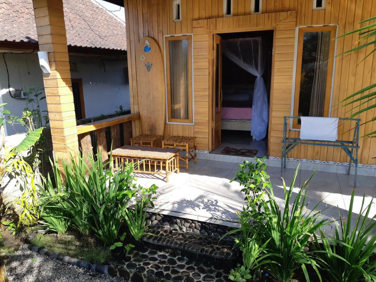 Friend House Stay & Surf Airsatang Eksteriør bilde