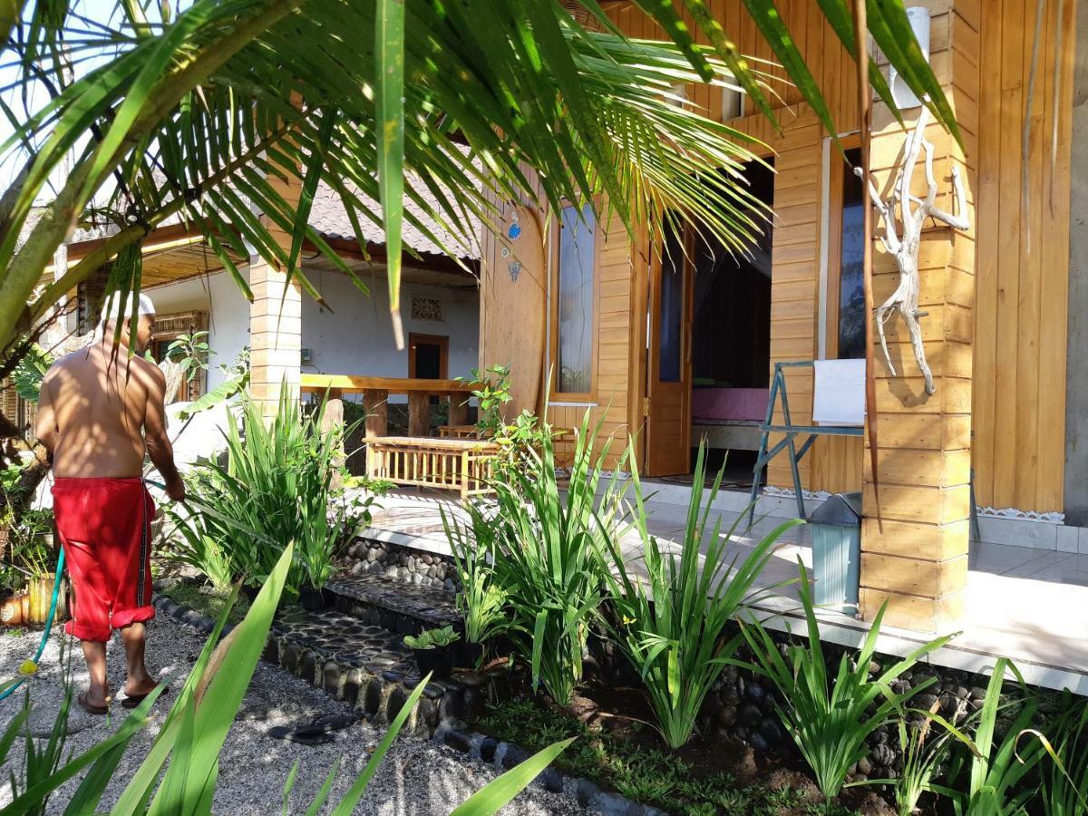 Friend House Stay & Surf Airsatang Eksteriør bilde